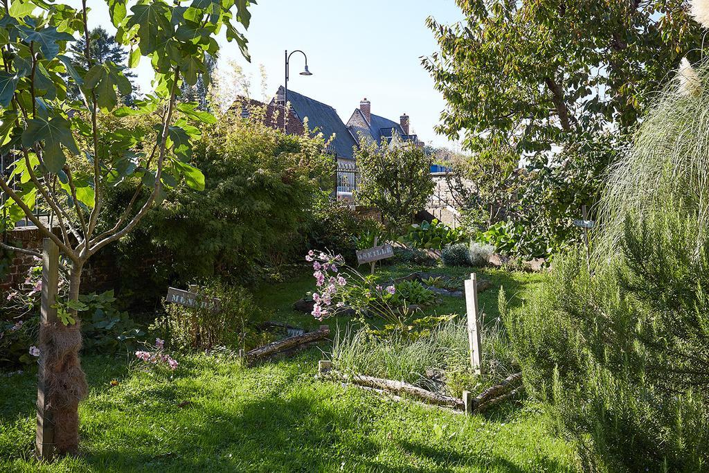 Les Gites De L'Yeres Cuverville-sur-Yeres Exterior foto