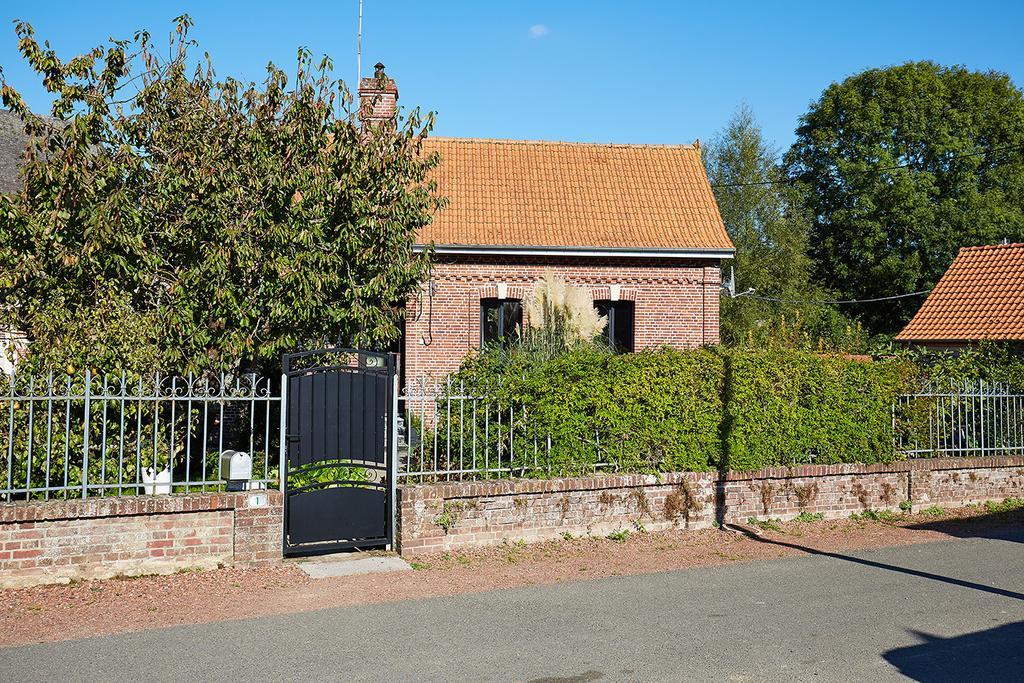Les Gites De L'Yeres Cuverville-sur-Yeres Exterior foto